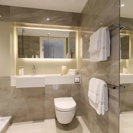 Great - At A Super Price - Munich, Germany * Μόναχο